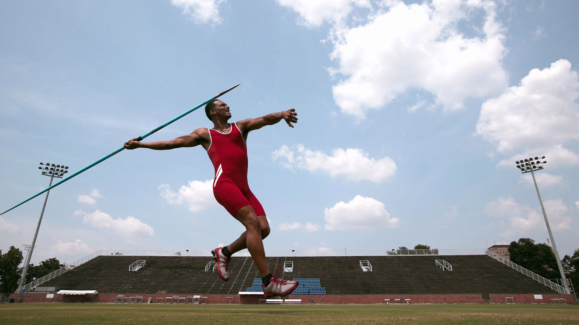 开云官网-国安闪电战震惊工体，格列兹曼防线成笑柄，开场5分钟连进两球，豪门防线竟如纸糊，国安闪电战5分钟两球，格列兹曼防线成笑柄